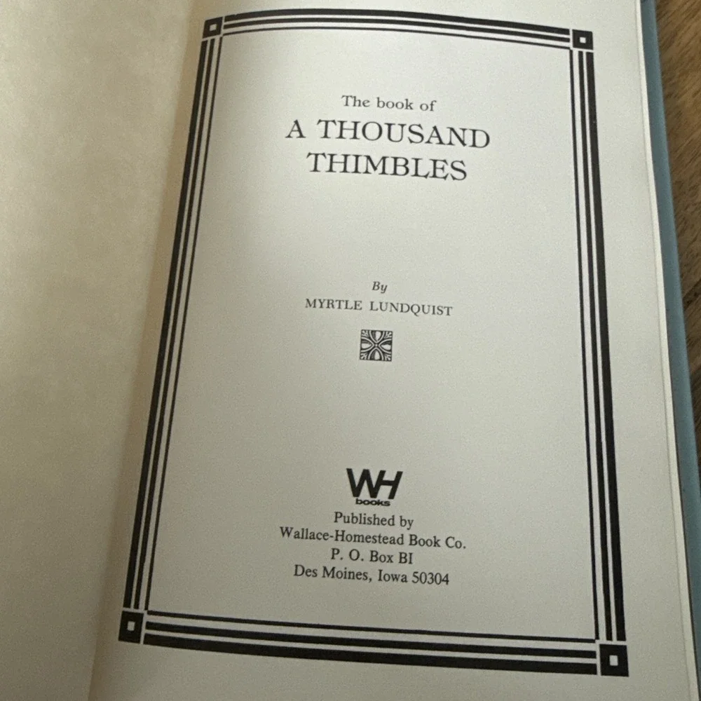Book of a Thousand Thimbles by Myrtle Lundquist ( Hardcover)